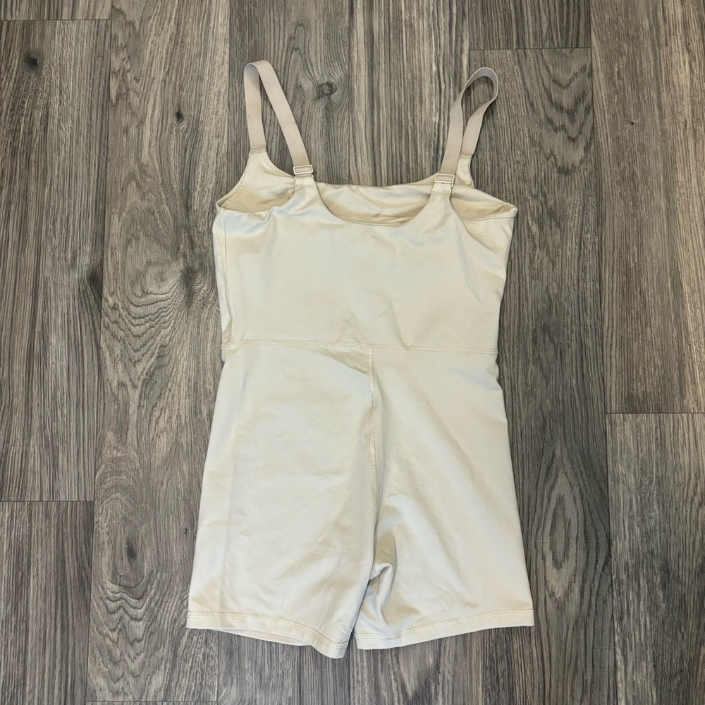 Aerie offline athletic romper - Picture 4 of 4